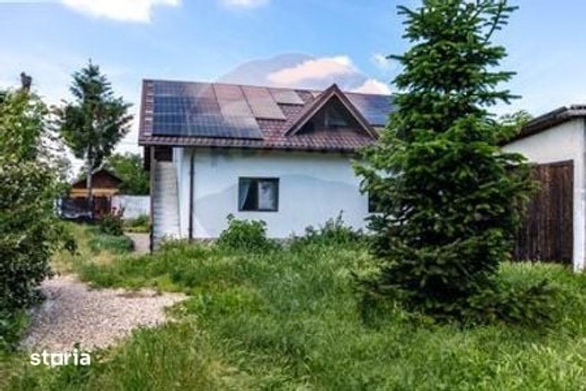 Casă cu 4 camere cu Teren 4435 Mp în Central