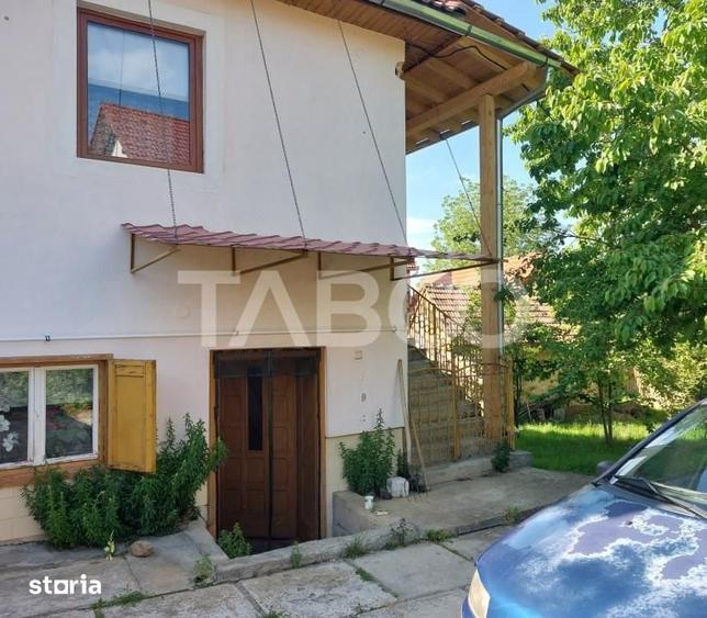 Casa de vanzare 105 mp utili 4 camere teren liber 405 mp Rasinari - 1