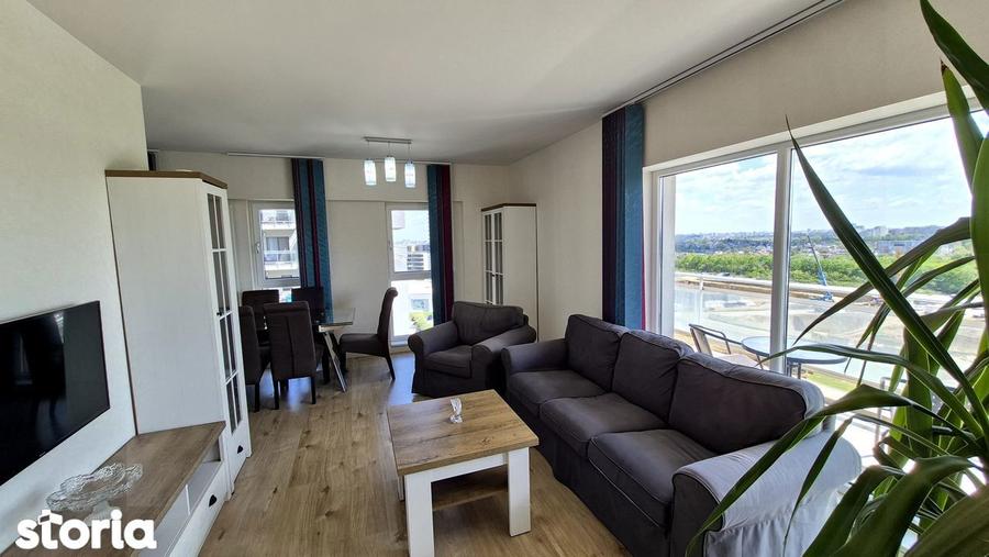 Apartament cu 3 camere decomandat, mobilat în Tei