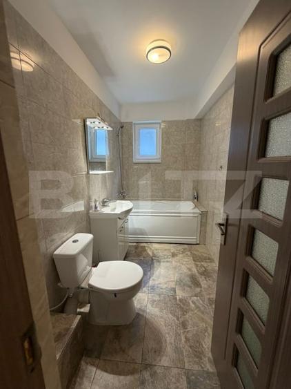 Apartament 2 camere, decomandat, parcare subterana, zona Vivo! - 8