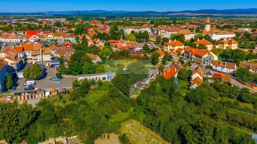 Teren Construcții intravilan de 1840 mp, în Prejmer