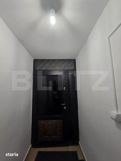 Apartament cu 3 camere decomandat în Micro 5