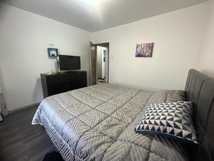 Închiriere 2 Camere Decomandat – Piața Centrală, Galați.  Prima închiriere după  - 2