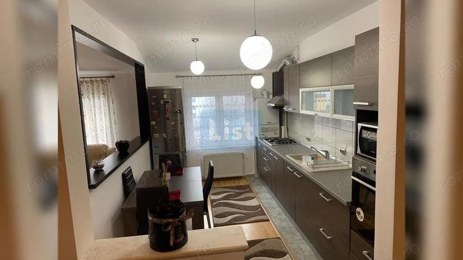 Apartament cu 2 camere Semicentral cu parcare. Comision 0! - 2