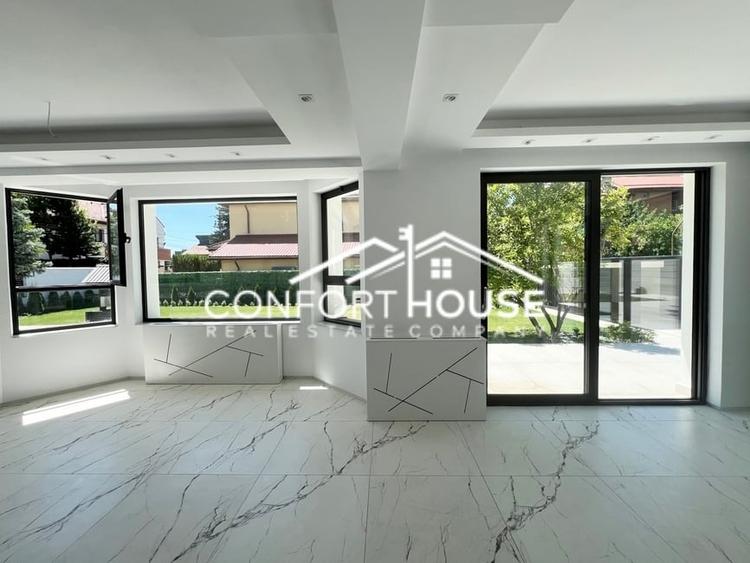 Proprietate superba situata in apropierea padurii - 55