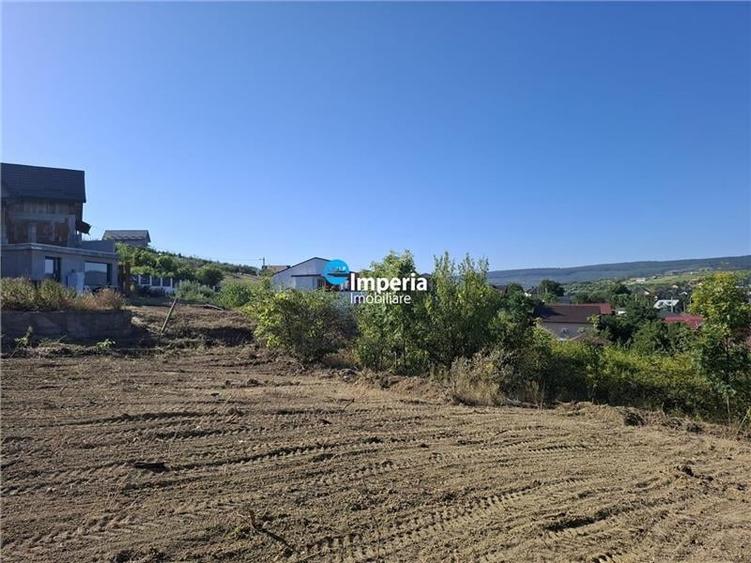 Tomesti Primarie, teren intravilan cu utilitatile in apropiere, priveliste super - 3