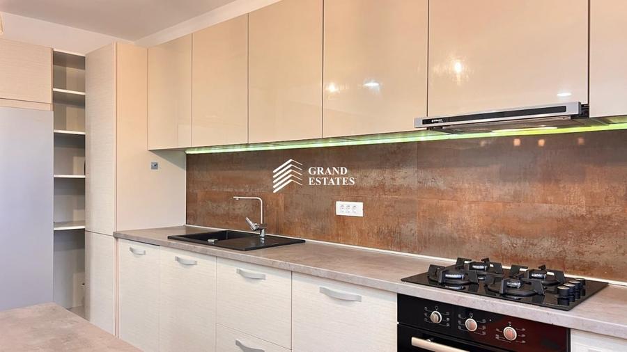 Vila 5 camere in City Gardens I Complet mobilata si utilata I curte 330mp - 6