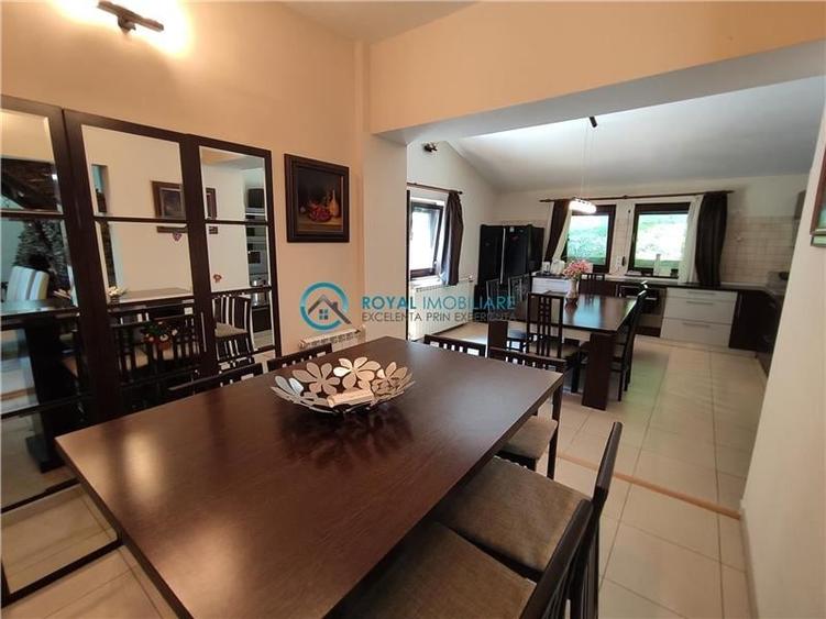 Royal Imobiliare -vanzare vila/ casa de vacanta zona CAMPINA - 46