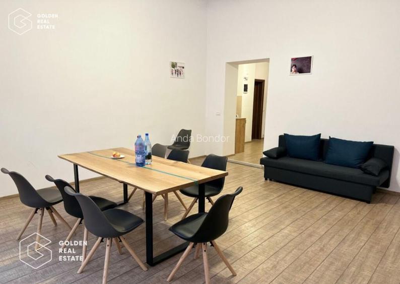 Apartament cu 2 camere in cladire istorica- Pia?a Mar?