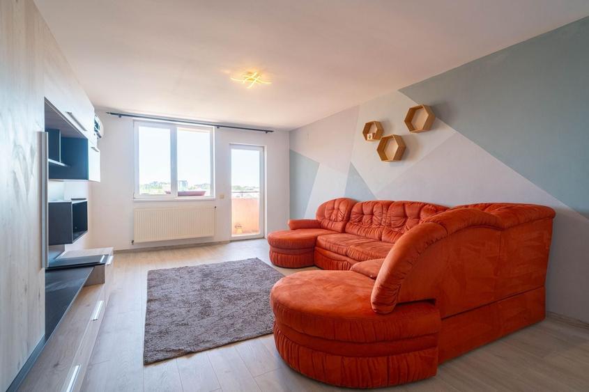 Apartament cu 2 camere semidecomandat, mobilat în Grădiște