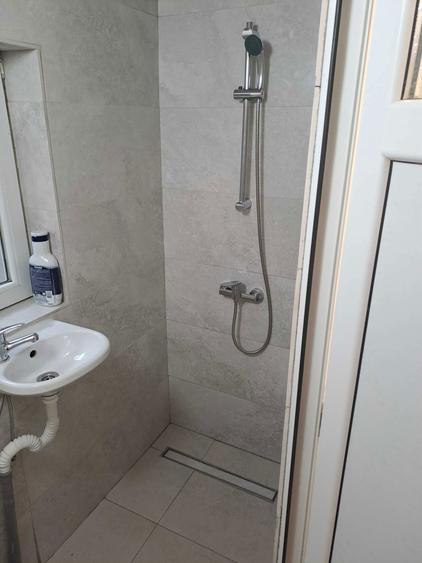 Dau in chirie zona pod ira camera ,bucatarie, baie hol - 2