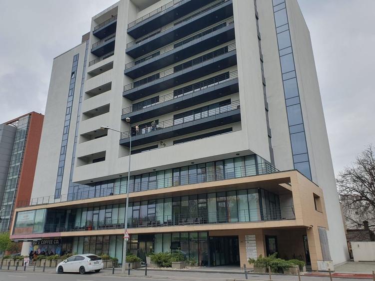 Cladire birouri in zona Izvor - 1