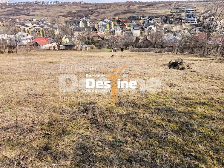 Teren intravilan 3000 mp cu utilitățile la limita, Str. Soarelui Valea Lupului - 1
