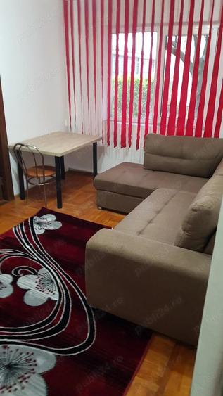 apartament 2 camere de inchiriat - 1