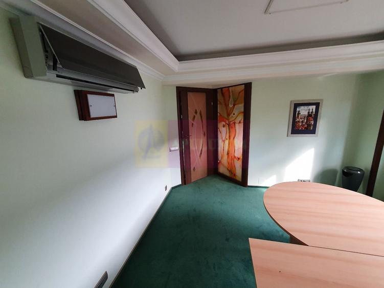 Apartament cu 3 camere de vanzare in Campina - Zona ultracentrala - 5