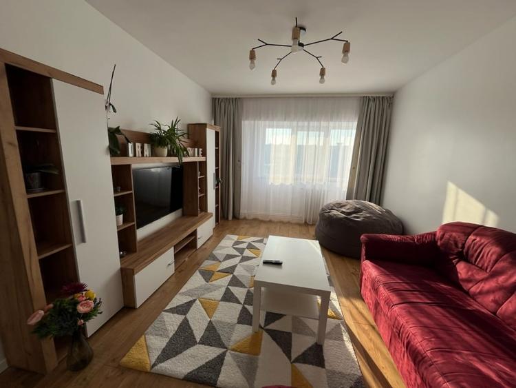 Apartament de inchiriat 2 camere, decomandat, zona Canta-Profi, Iasi - 1