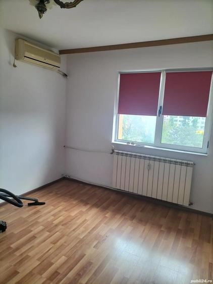 Vand apartament 3 camere decomandat - 6