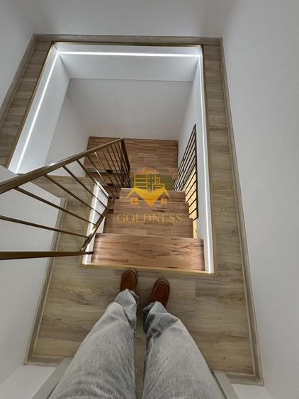 Duplex lux, de închiriat, 5 camere, parcare, curte, terasă,220mp teren - 7