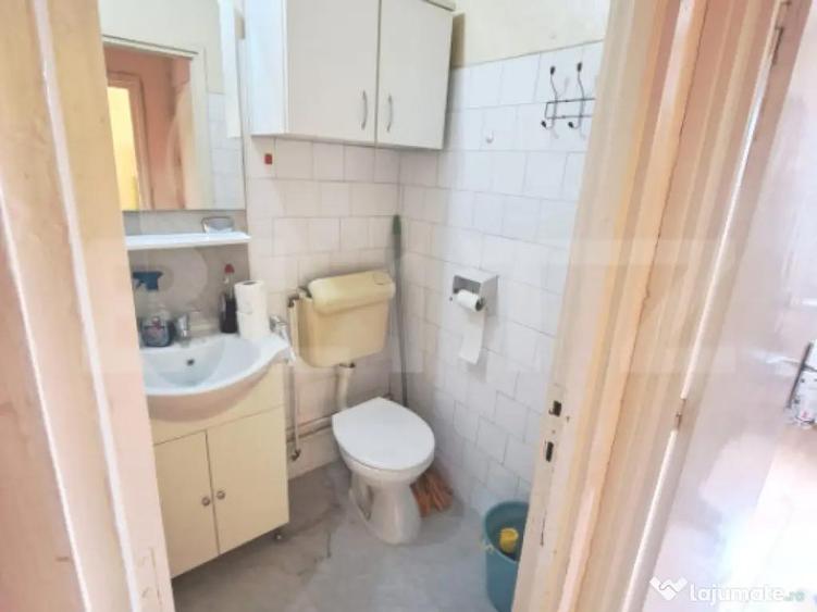 Garsoniera decomandata, etaj 2, zona lini?tita - 4