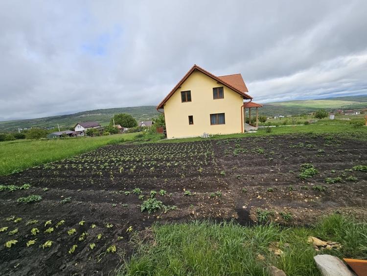 Teren de 500mp, extravilan Valea fanatelor - 3