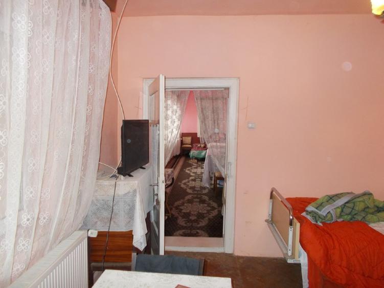 Casa, Utvin, caramida, fundatie beton 3 cam, 400 sau 1500mp teren - 5