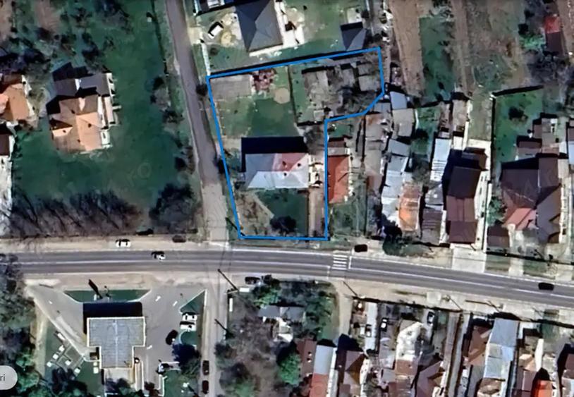 Casa si curte de vanzare - 1