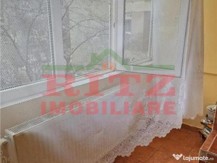 NOU! Ap. 3 cam., et.2, decom., zona Gara! - 9