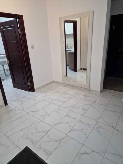 Inchiriez apartament 2 camere - 2