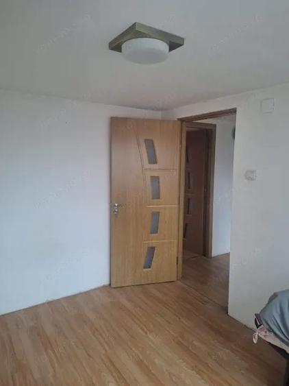 CASA SPATIOASA IN PLOIESTi COMPARTIMENTARE EXCELENTA-ZONA LINISTITA - 2