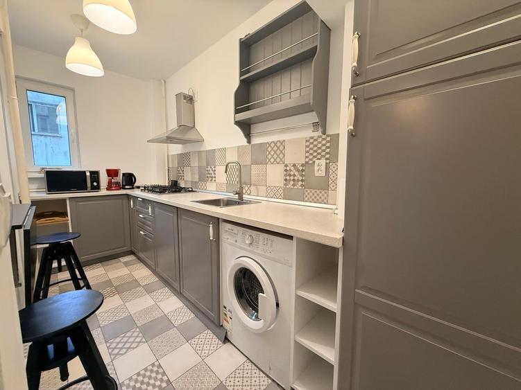 De închiriat 2 camere Calea Victoriei Bloc Romarta Universitate Metrou - 10