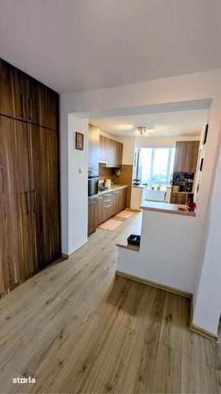 Apartament cu trei camere -decomandat - 6