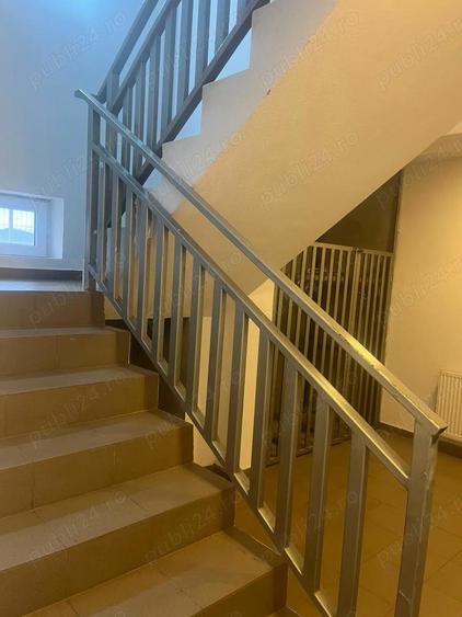 Casa D+P cu spatiu comercial la parter - 2