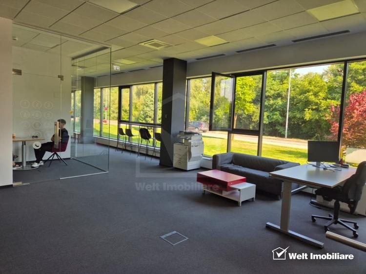 Spatiu multifunctional 220mp, parcari, zona Tetarom I - 1