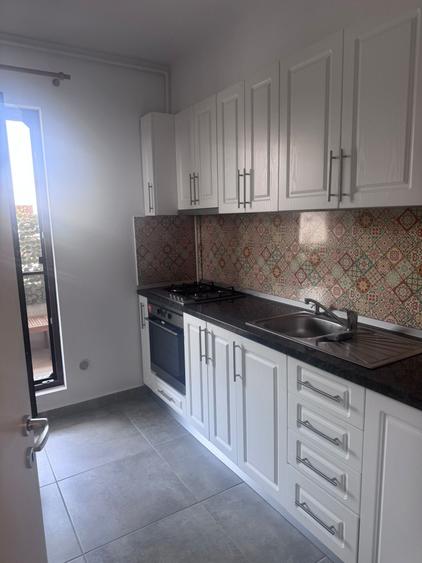 Garsoniera, te poti muta, Rond Cristalului, Ansamblul Scandinavia - 5