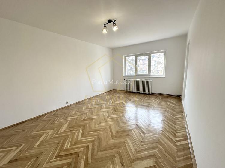 Apartament cu 3 camere, 2 boxe si garaj | Etaj 1 | Zona Fabric