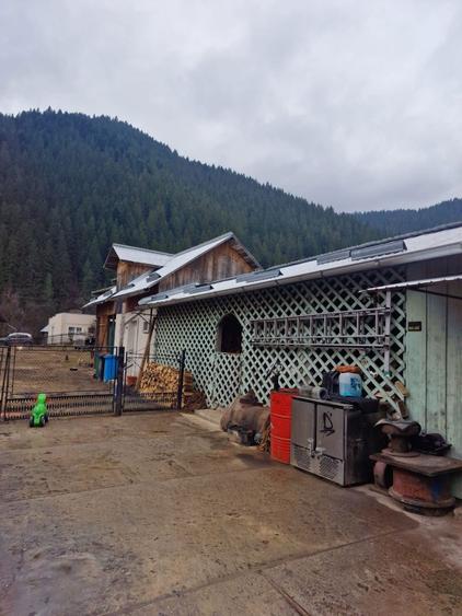 2 case de vanzare Lunca,com Borca - 4