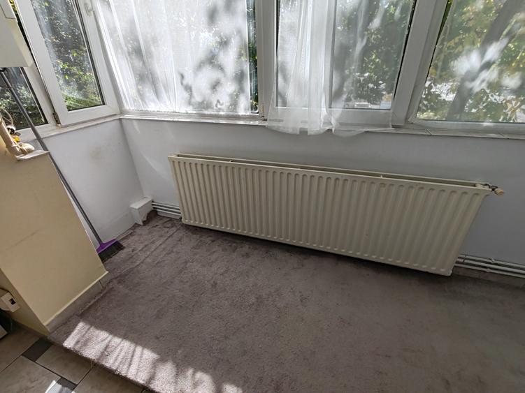 Apartament cu 2 camere semidecomandat în Răcădău