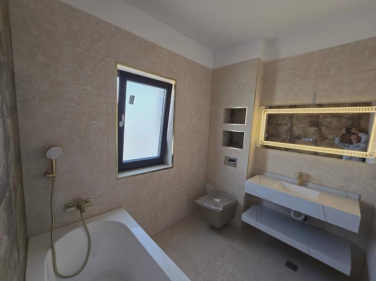 Vila individuala - 4 camere  - 3 bai - incalzire pardoseala - placa de beton - 11