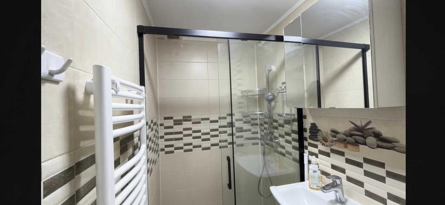 Apartament semidecomandat în Neptun