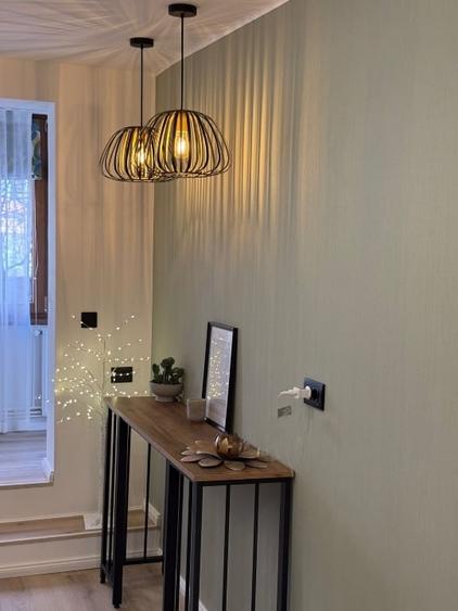 Vând aartament 2 camere renovat complet - 1