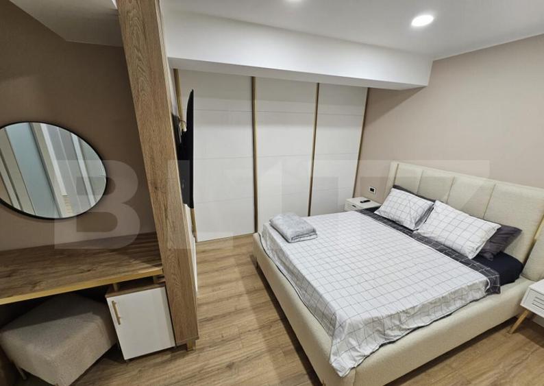 Apartament 3 camere, 80 mp, zona George Enescu - Liceul de C - 9