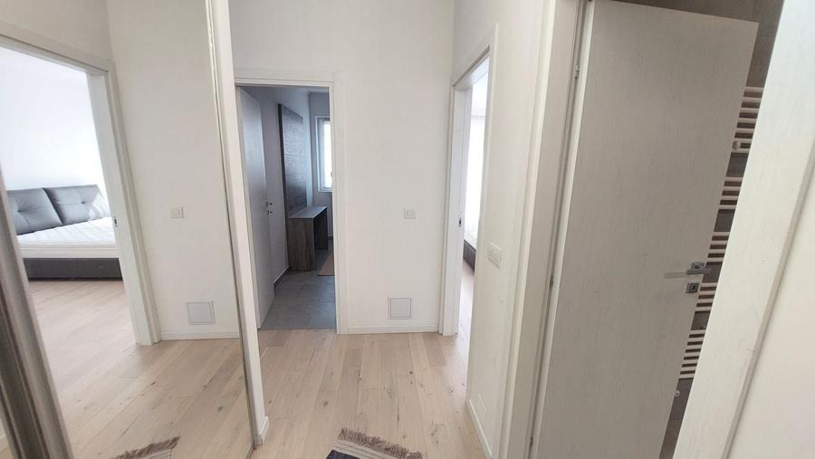 2 camere cu terasă și parcare subterană, zona centrala - 20