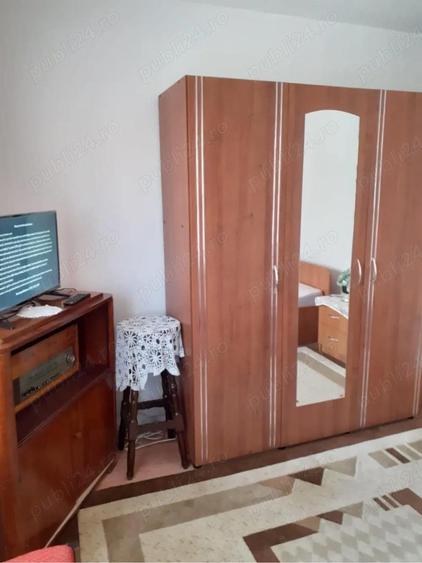 Dau spre inchiriere apartament 2 camere Sf Gheorghe zona centrala - 3