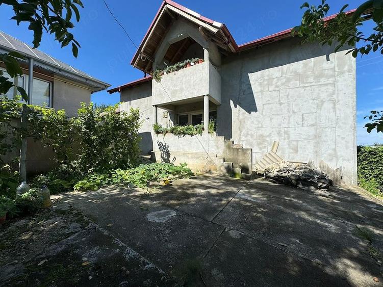 Vand casa cu mansarda - 6