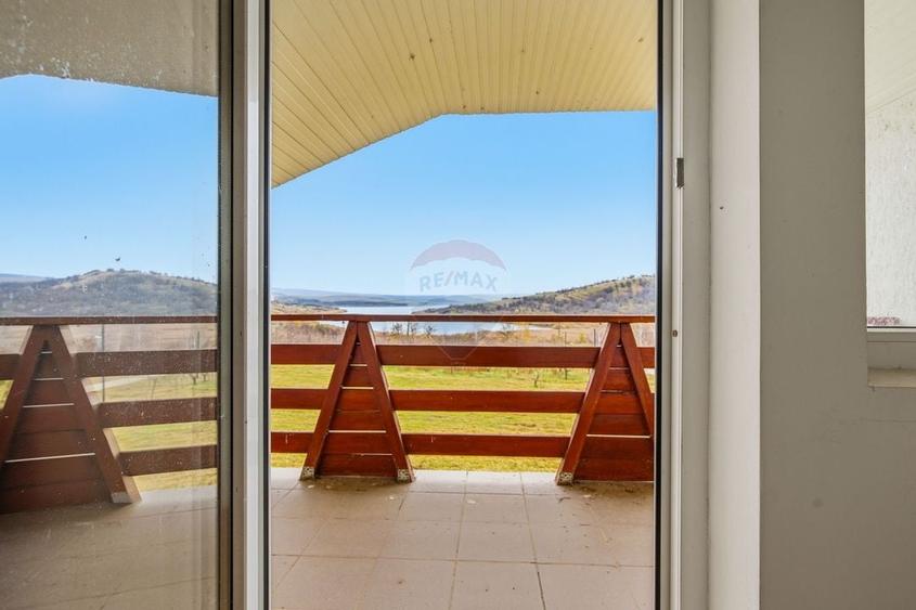 POZIȚIE STRATEGICĂ cu Potențial Major de Exploatare și Reconversie - 20