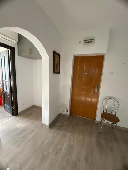 2 DECOMANDATE  parter cu centrala, balcon 9m, Miron Costin - 6