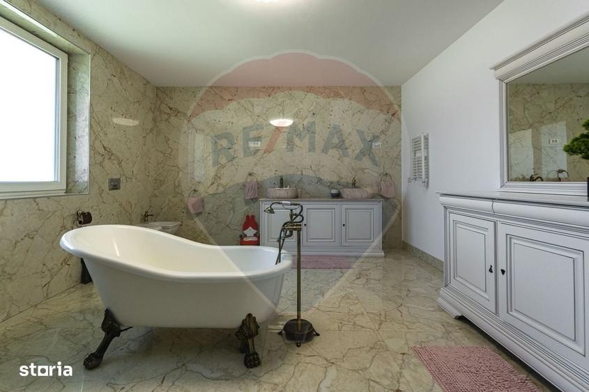 Vila premium 6 camere| Piscina incalzita | Teren 1091 mp | COMISION 0% - 9
