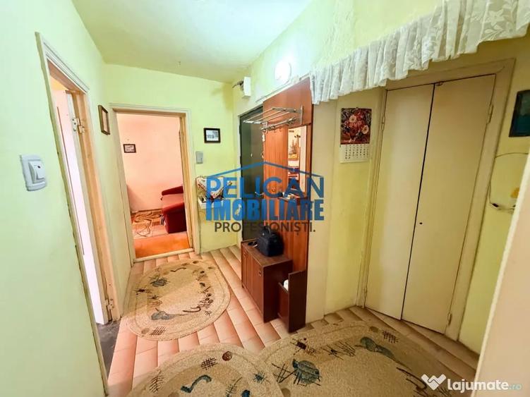 Apartament cu 2 camere decomandat în Spitalului
