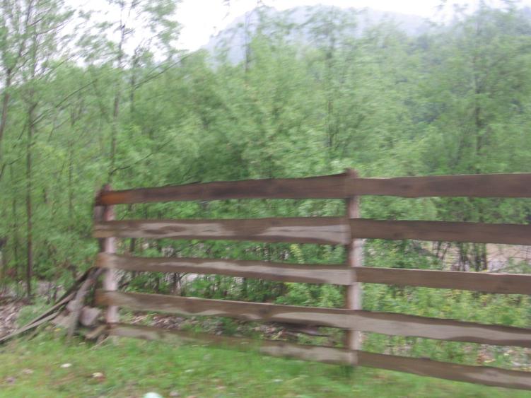 Teren intravilan situat in Traiteni,Valea Doftanei - 3