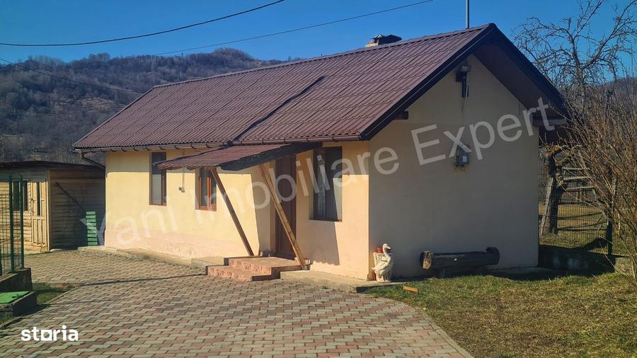 Casa de vacan?a de vanzare in comuna Corbeni, jude? Arge?. - 7